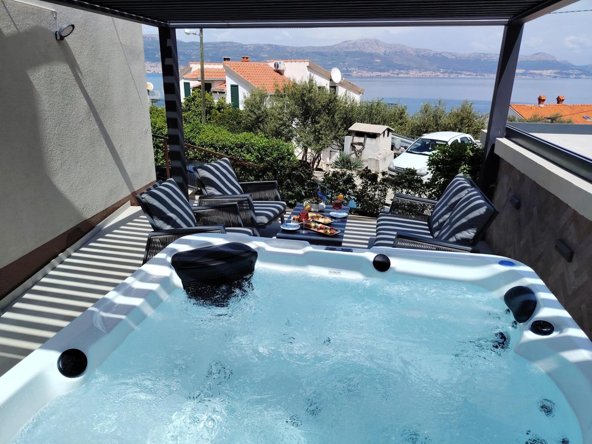 Villa Madu --- Entire Private Villa With Jacuzzi Trogir Exterior foto